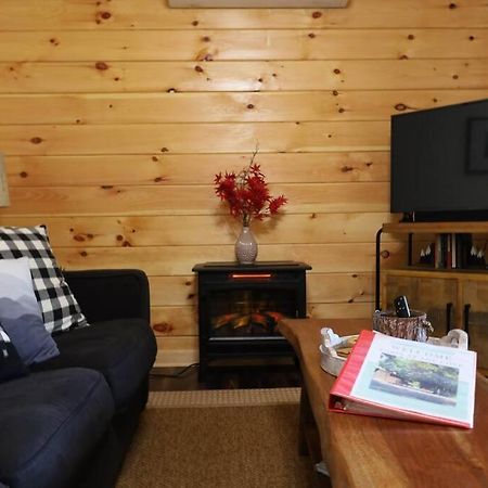 Cabin At The Cove At Watauga Lake Butler Exterior foto